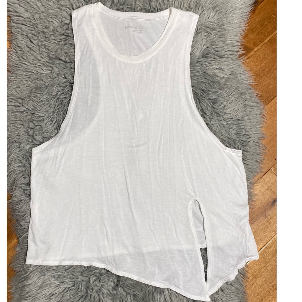 Beyond Yoga Tie Front Muscle Tee White Size Small - Picture 2 of 4